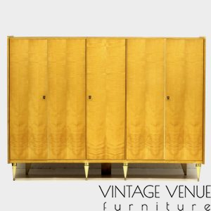 Vintage-mid-century-5-deurs-kledingkast-in-gevlamd-esdoorn