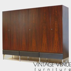 Grote vintage 6-deurs kledingkast in palissander, jaren '60