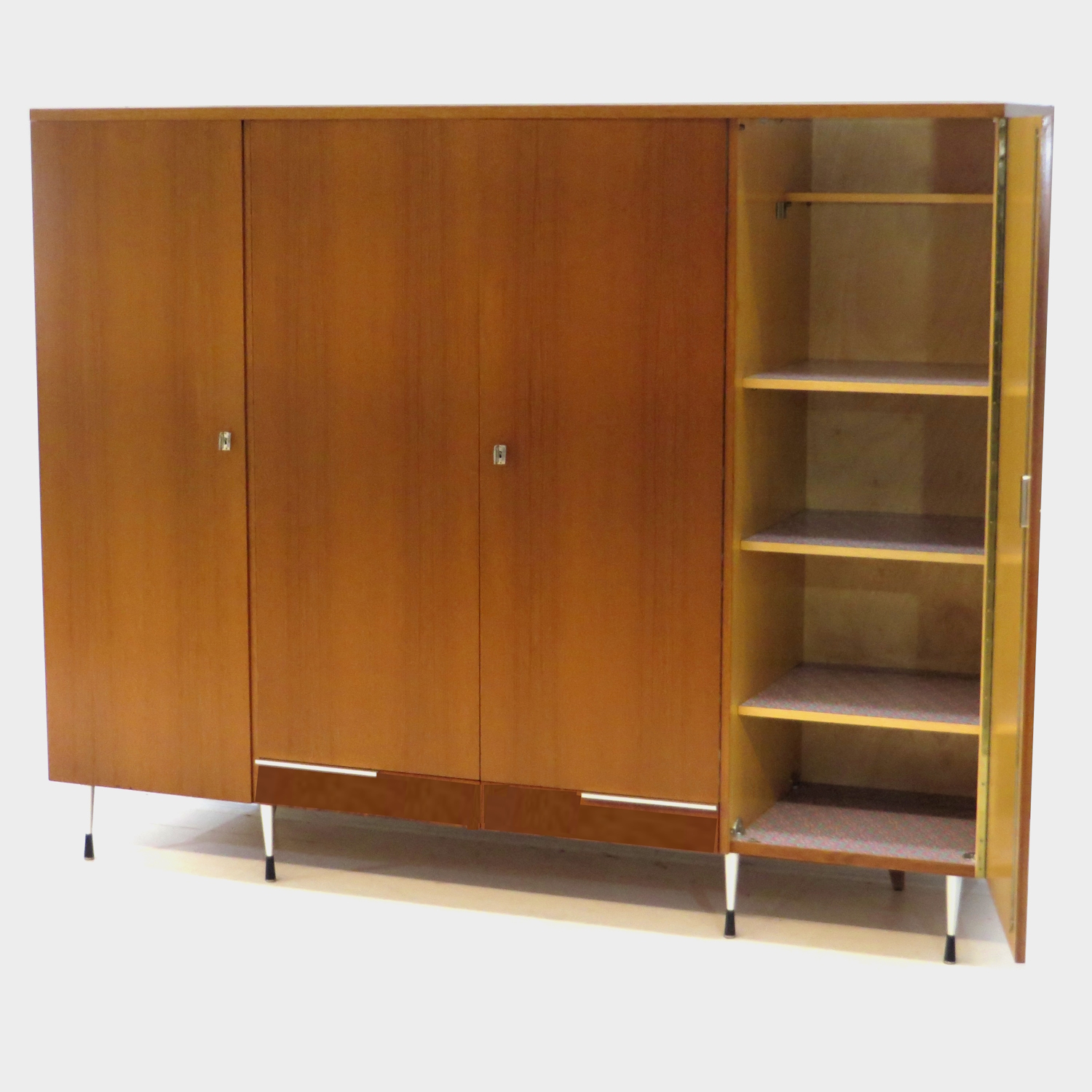 Large mid century modern Italian style wardrobe, 1960s