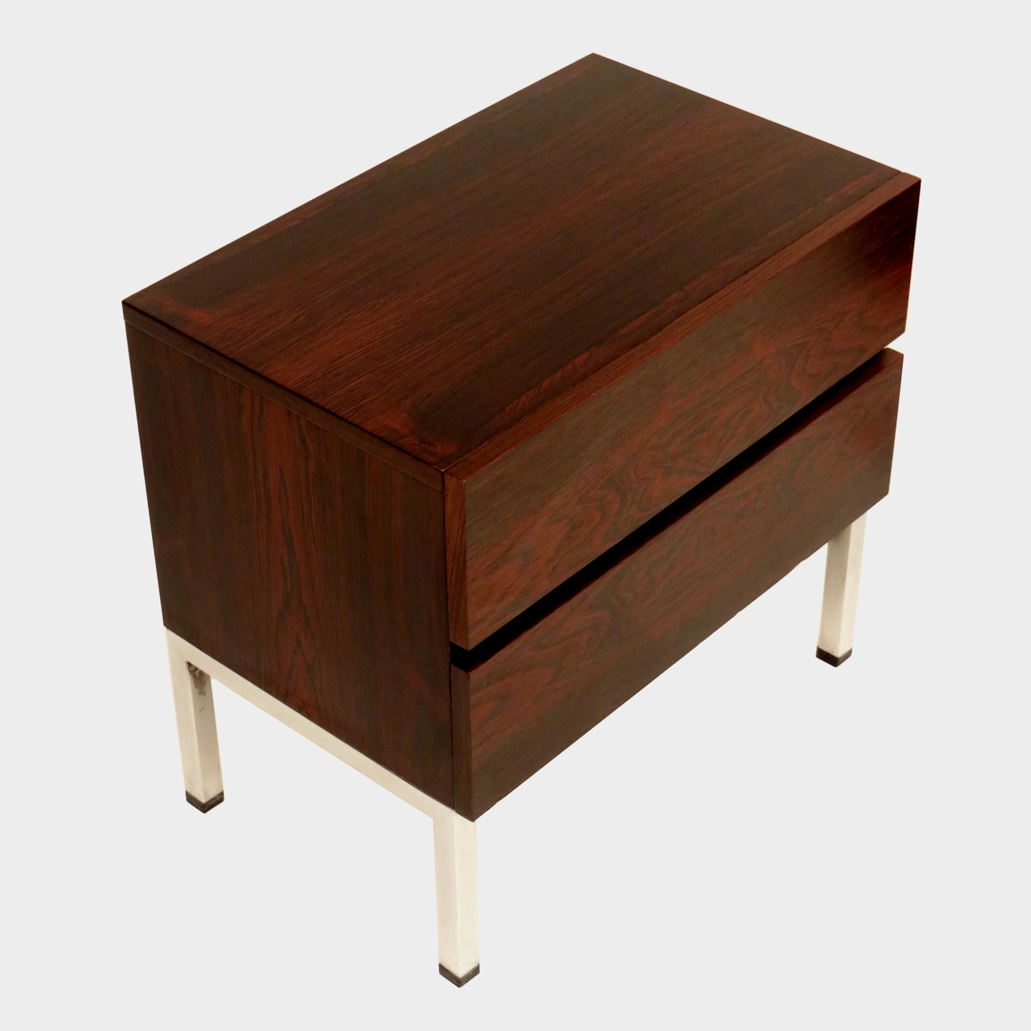 Twee vintage mid century nachtkastjes in palissander Twee vintage mid century nachtkastjes in palissander
