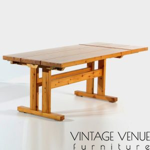 Profile photo of the Danish vintage design dining table from Thorsø Møbelfabrik