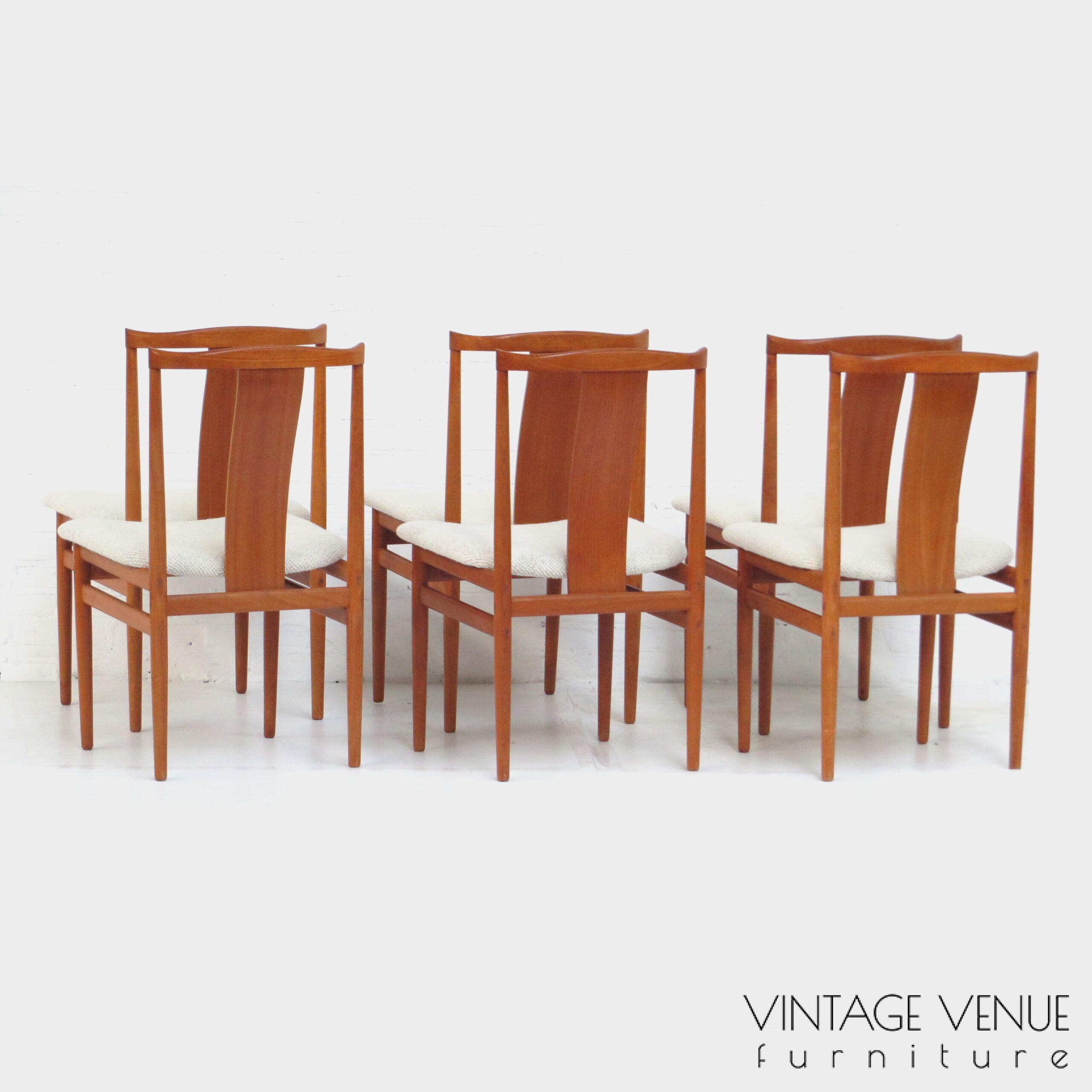 6 Vintage teakhouten Deens design eetkamerstoelen van Henning Sørensen uit de jaren '60 Set of 6 vintage mid century Danish design chairs by Henning Sørensen 1960s 6 Vintage teakhouten Deens design eetkamerstoelen van Henning Sørensen uit de jaren '60 Set of 6 vintage mid century Danish design chairs by Henning Sørensen 1960s
