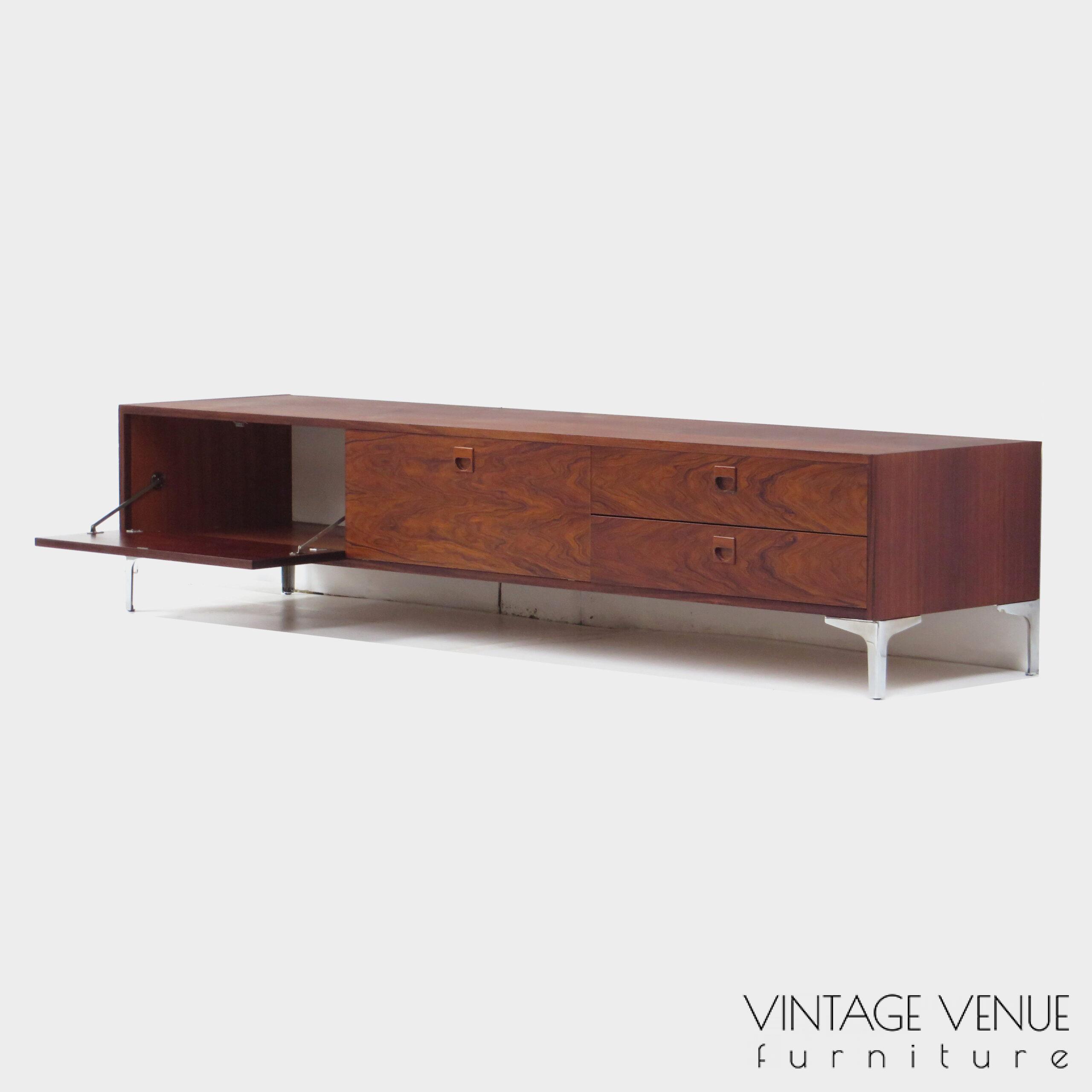 Vintage mid century lowboard sideboard made of rosewood in the 1960s Vintage palissander tv dressoir uit de jaren 60