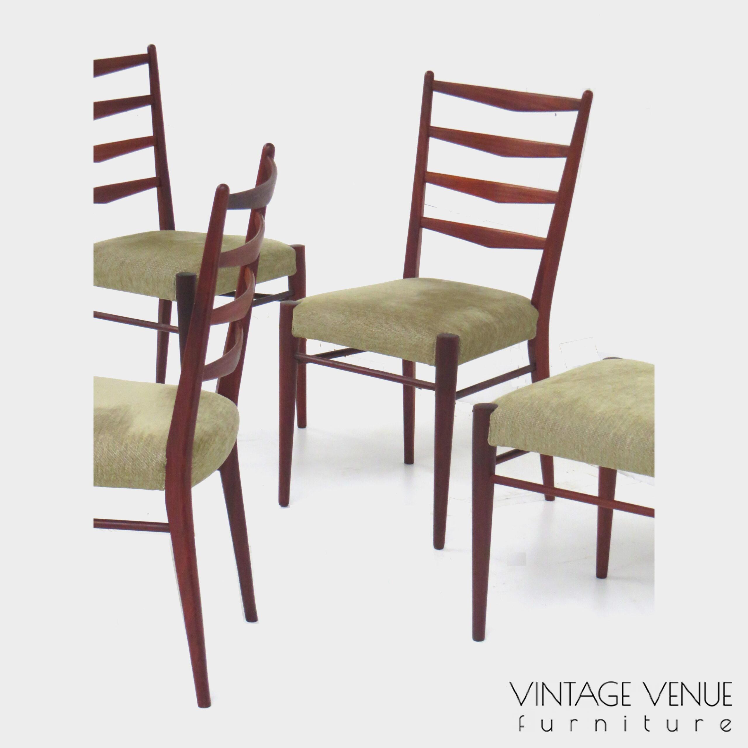 Set of 5 original mid century retro teak dining chairs, model ST09 designed by Cees Braakman for Pastoe, 1960s / 5x vintage retro chairs model ST09 design by Cees Braakman / Pastoe 1950s '60s '70s