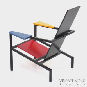 Mid century modern Rietveld easy lounge chair / arm chair with frame made of metal and wood in the 1980s by a professional furniture maker from the Netherlands Vintage retro Rietveld design armchair / chair. Professional high quality remake, made in the 1980s by a now retired furniture maker & artist from the Netherlands.