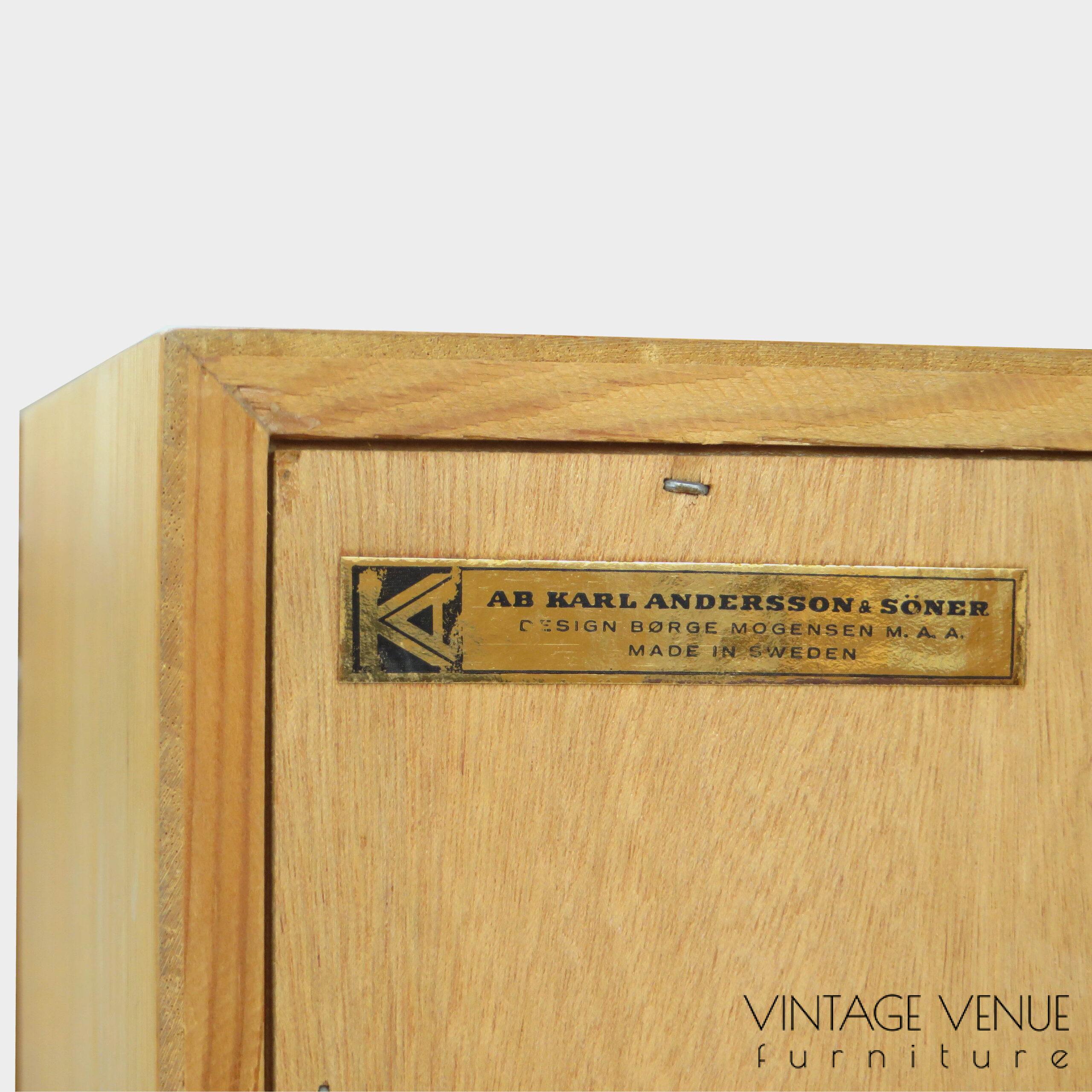 Vintage retro Scandinavian design cabinet in oak by Børge Mogensen for Karl Andersson & Söner - Sweden, mid century 1960s / Vintage Scandinavian Danish design sideboard bookcase sideboard dresser 60s Vintage retro Scandinavian design cabinet in oak by Børge Mogensen for Karl Andersson & Söner - Sweden, mid century 1960s / Vintage Scandinavian Danish design sideboard bookcase sideboard dresser 60s