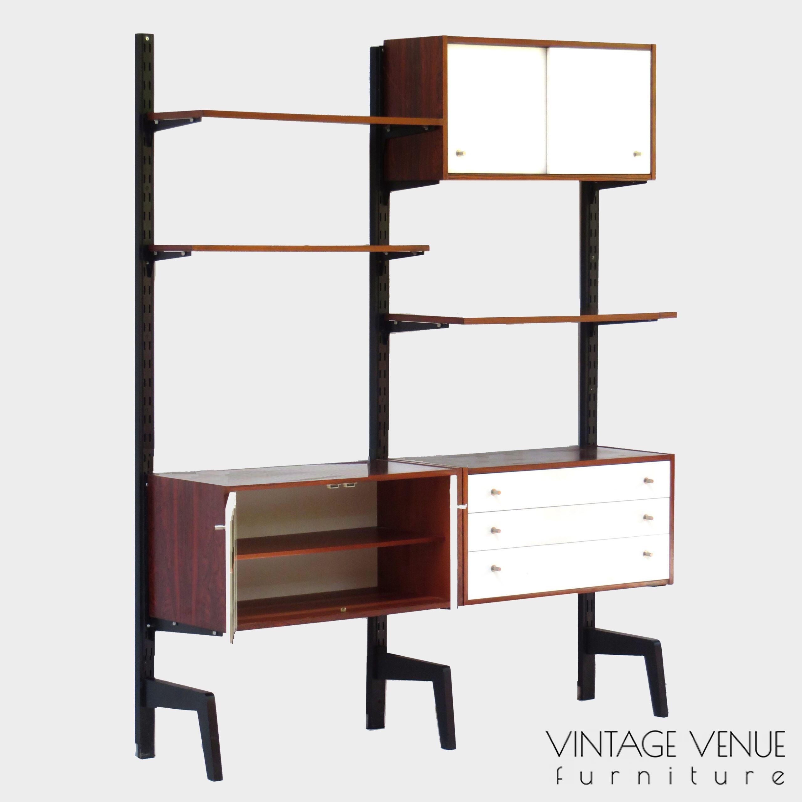 Vintage mid century wall unit system with hanging sideboard & bookshelves design by Anton Slotboom for Lockwood, 1960s / Vintage retro staand wandsysteem met zwevend dressoir & boekenplanken design van Anton Slotboom voor Lockwood, jaren 60
