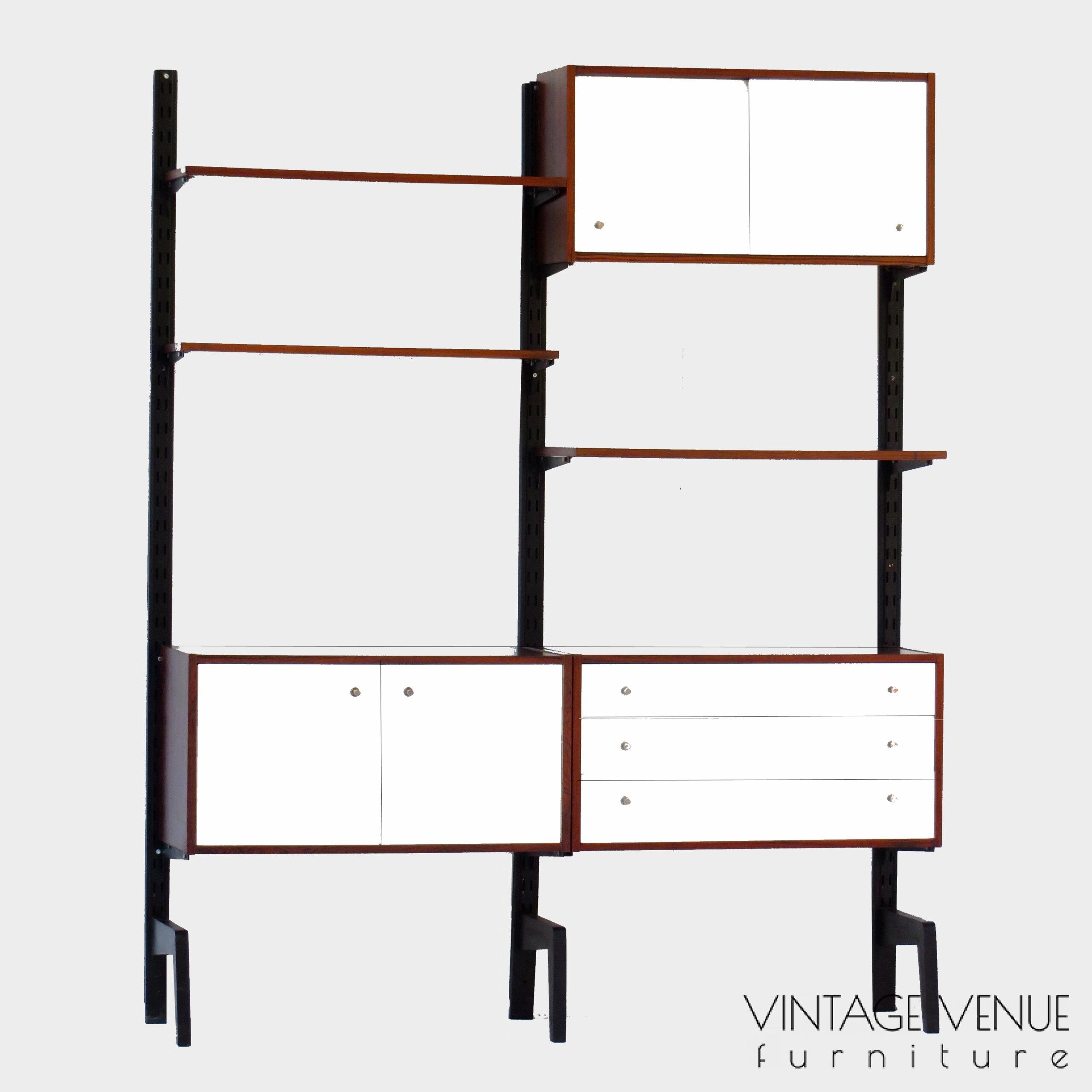 Vintage mid century wall unit system with hanging sideboard & bookshelves design by Anton Slotboom for Lockwood, 1960s / Vintage retro staand wandsysteem met zwevend dressoir & boekenplanken design van Anton Slotboom voor Lockwood, jaren 60