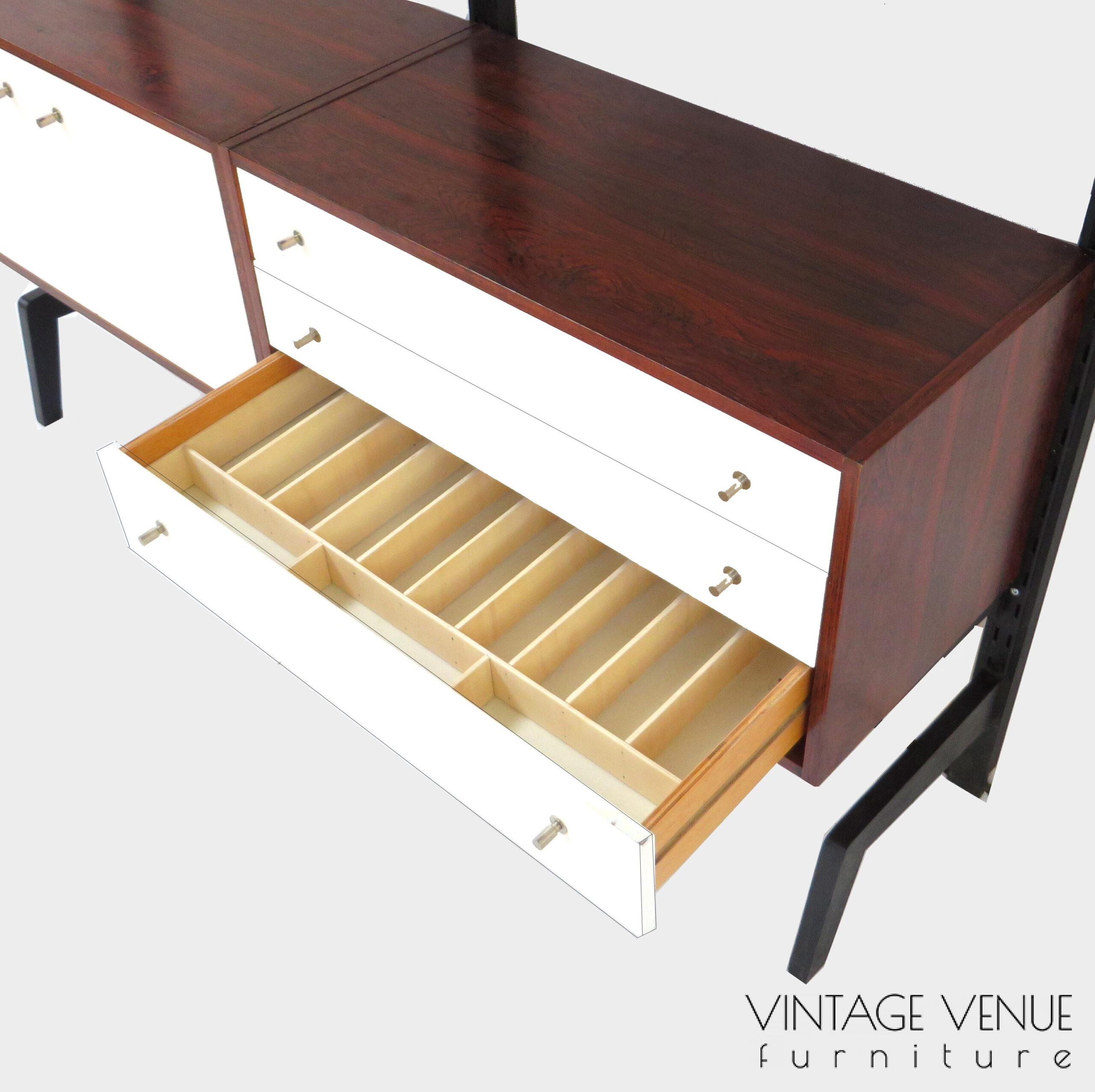 Vintage mid century wall unit system with hanging sideboard & bookshelves design by Anton Slotboom for Lockwood, 1960s / Vintage retro staand wandsysteem met zwevend dressoir & boekenplanken design van Anton Slotboom voor Lockwood, jaren 60